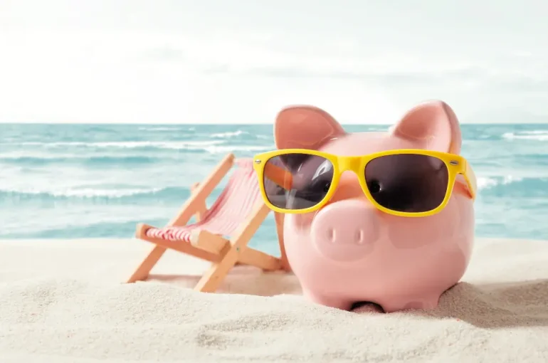 How Holiday Financial Planning Can Take the Stress Out of Your Next Adventure